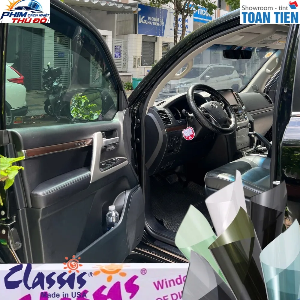 Dán Phim Cách Nhiệt Classis Gói Super Film Cho Xe Ford Ecosport – Kính lái mã Spectra35 - Kính sườn và hậu mã Black20, Black10