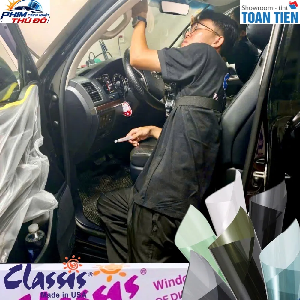 án Phim Cách Nhiệt Classis Gói Super Film Cho Xe Ford Explorer – Kính lái mã Spectra35 - Kính sườn và hậu mã Black20, Black10