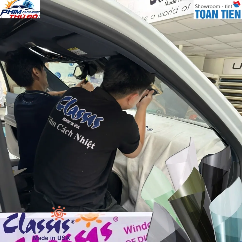 Dán Phim Cách Nhiệt Classis Gói Super Film Cho Xe Ford Focus – Kính lái mã Spectra35 - Kính sườn và hậu mã Black20, Black10
