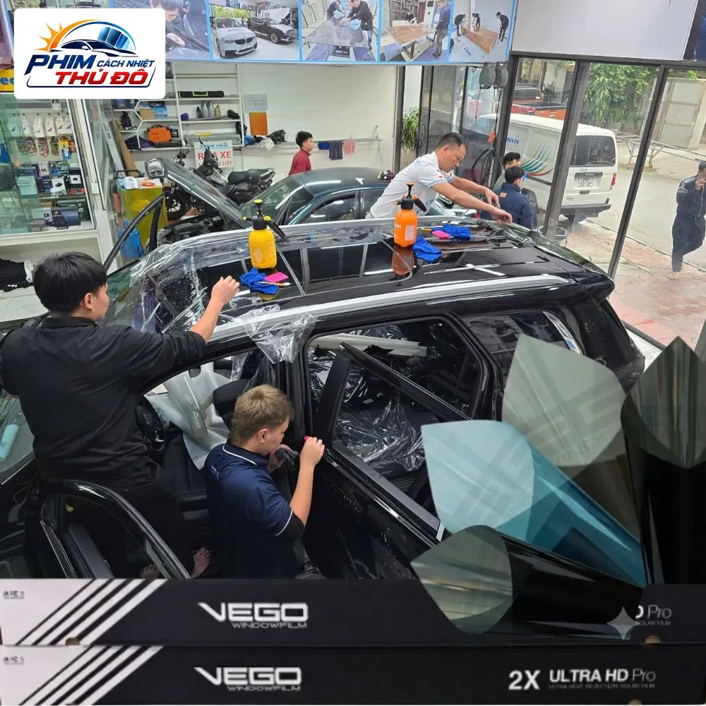 Dán phim cách nhiệt Vego Malaysia cho Toyota Land Cruiser LC300 (Gói VIP: Kính lái Top 70 Pro + Kính sườn & Hậu Top 20 Pro)