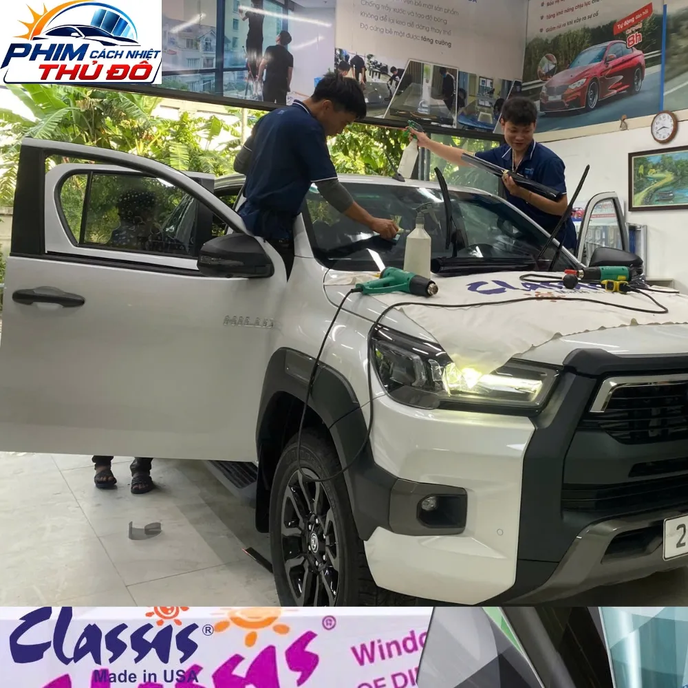 PHIM CÁCH NHIỆT CLASSIS GÓI SUPER FILM DÙNG CHO XE TOYOTA HILUX: GIẢI PHÁP CHỐNG NÓNG BẢO VỆ TOÀN DIỆN CHO VUA BÁN TẢI BỀN BỈ