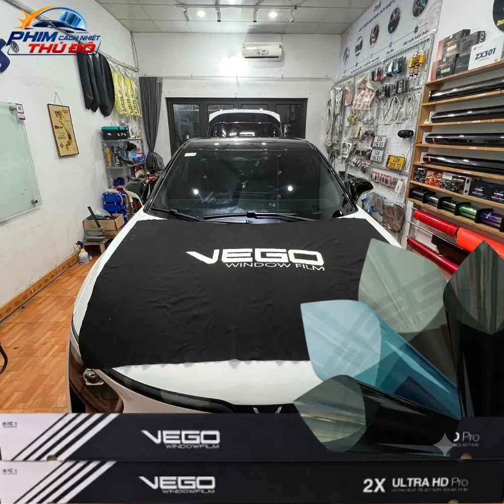 Dán phim cách nhiệt Vego Malaysia cho Mitsubishi Mirage (Gói VIP: Kính lái Top 70 Pro + Kính sườn & Hậu Top 20 Pro)